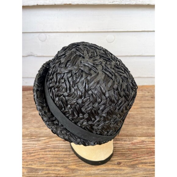 Vintage 1960s Black Raffia Straw Raffia Cloche' Womens Hat MOD - Picture 4 of 13
